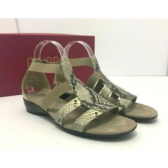 Munro American Zena Women’s Low Heel Comfort Sandals Snake Print Size US 10 $215 - Picture 1 of 12